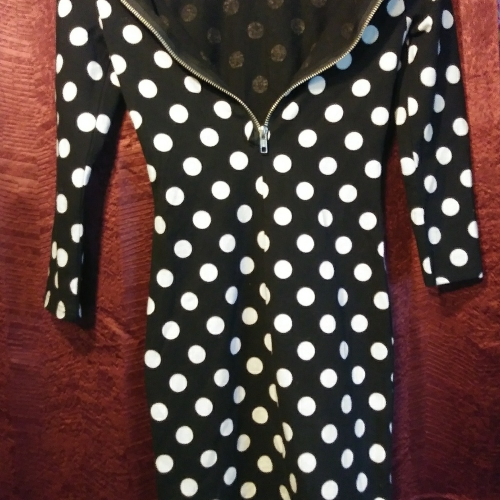 H&M Divided Dress - Picture 2 of 5